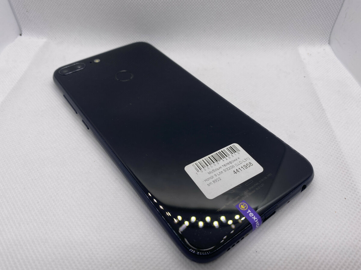 Мобільний телефон Honor 9 Lite 3 / 32Gb (LLD-L31)