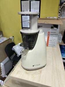 Соковыжималка Hilton AE 3262