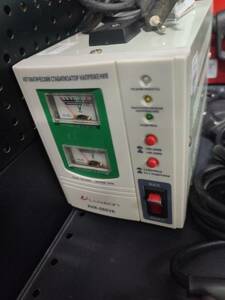 Стабілізатор напруги Luxeon AVR-500VA