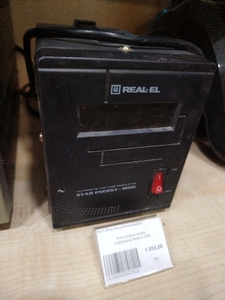 Стабилизатор Real eI 1000