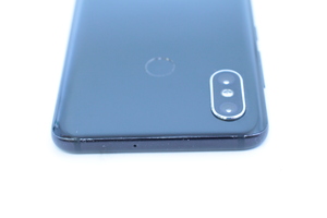 Мобильный телефон Xiaomi Mi 8 6/128Gb не обновлять/не сбрасывать