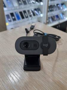 Веб-камера Logitech 860-000653
