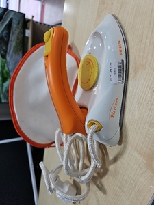 Праска PHILIPS HI153