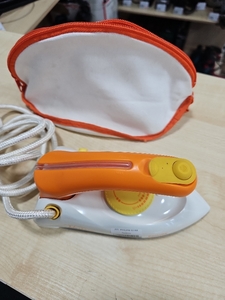 Праска PHILIPS HI153