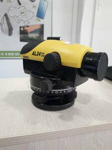 Нівелір stanley al24