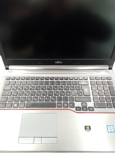 Ноутбук Fujitsu Celsius H760