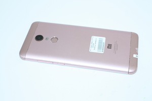 Мобільний телефон Xiaomi Redmi 5 Plus 4 / 64GB