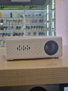 Проектор mini projector F1