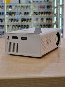 Проектор mini projector F1