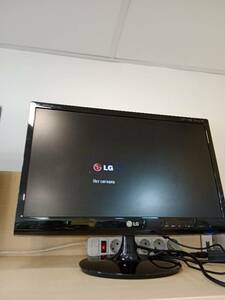 Монитор LG M2280D-PZ