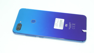 Мобильный телефон Xiaomi Mi 8 Lite 4/64GB