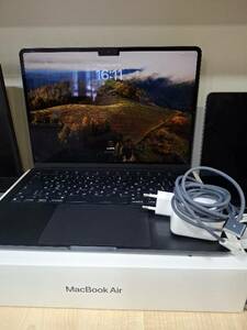 Ноутбук Apple MacBook Air 13.6" (A2681) M2/8/256GB 2022