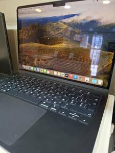 Ноутбук Apple MacBook Air 13.6" (A2681) M2/8/256GB 2022