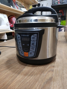 Мультиварка Holmer HMC-101PC