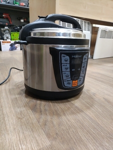 Мультиварка Holmer HMC-101PC