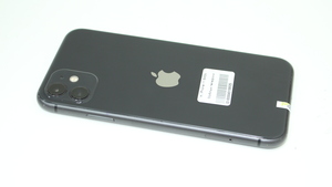 Мобильный телефон iPhone 11 64Gb