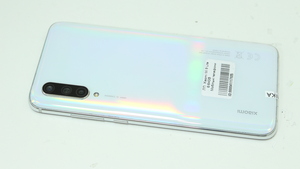 Мобильный телефон Xiaomi Mi 9 Lite 6/64GB