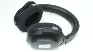 Bluetooth гарнітура Razer Barracuda X