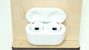 Bluetooth гарнитура AIRPODS 3RD A2566 A2564 A2564  (Копия)