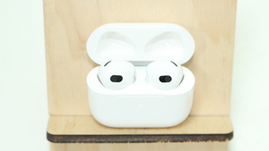 Bluetooth гарнітура AIRPODS 3RD A2566 A2564 A2564 (Копія)