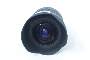 Об' єктив Sigma 12-24ММD
