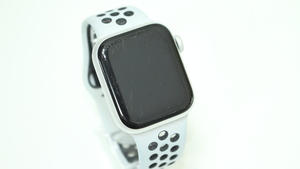 Смарт часы Apple Watch SE 40mm A2351