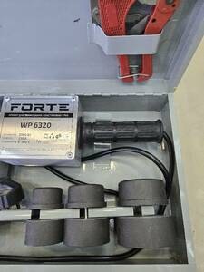Паяльник для пластикових труб FORTE WP 6320
