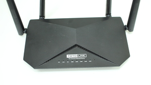 Wi Fi роутер TOTO LINK A3002R