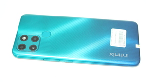 Мобильный телефон Infinix Smart 6 2/32GB