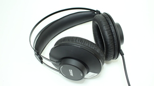Навушники AKG K52