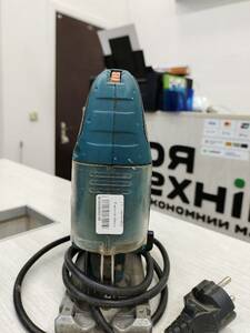 Електролобзик makita 4329