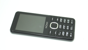 Мобільний телефон NOMI i2820