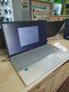 Ноутбук ASUS VivoBook 17 X712E