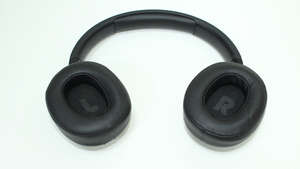 Bluetooth гарнітура JBL TUNE 720BT