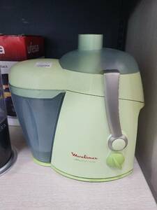 Соковыжималка MOULINEX BKA 144/810