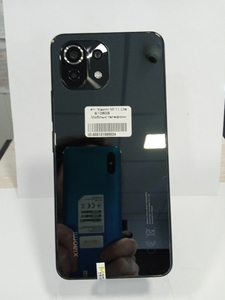 Мобільний телефон Xiaomi Mi 11 Lite 6/128gb