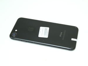 Мобільний телефон iPhone 7 128Gb
