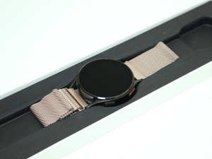 Смарт часы Samsung SM-R860 Galaxy Watch4 40mm