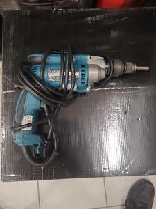 Шуруповерт Makita FS2700